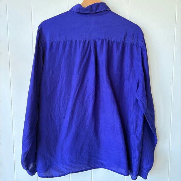 Vintage Silk Blue Button Down Shirt | Size Medium - Picture 6 of 10